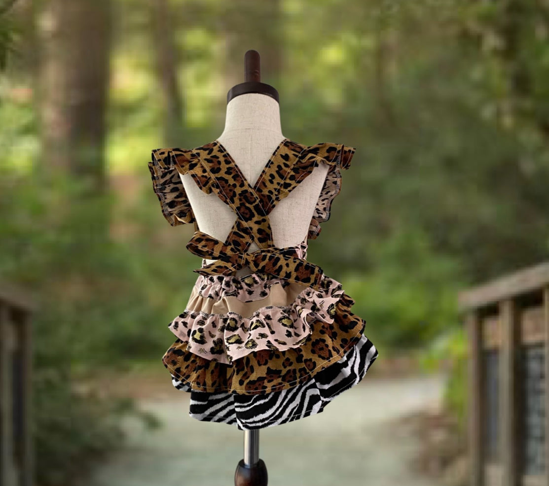 Safari Minnie Poppy Outfit